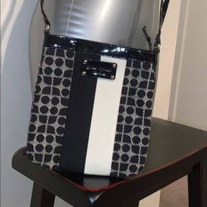 KATE SPADE ♠️ BLACK AND WHITE CROSSBODY